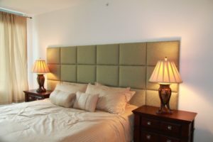 Limpeza de Cabeceira de Cama